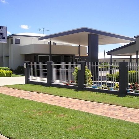 Blackwater Motor Inn Экстерьер фото