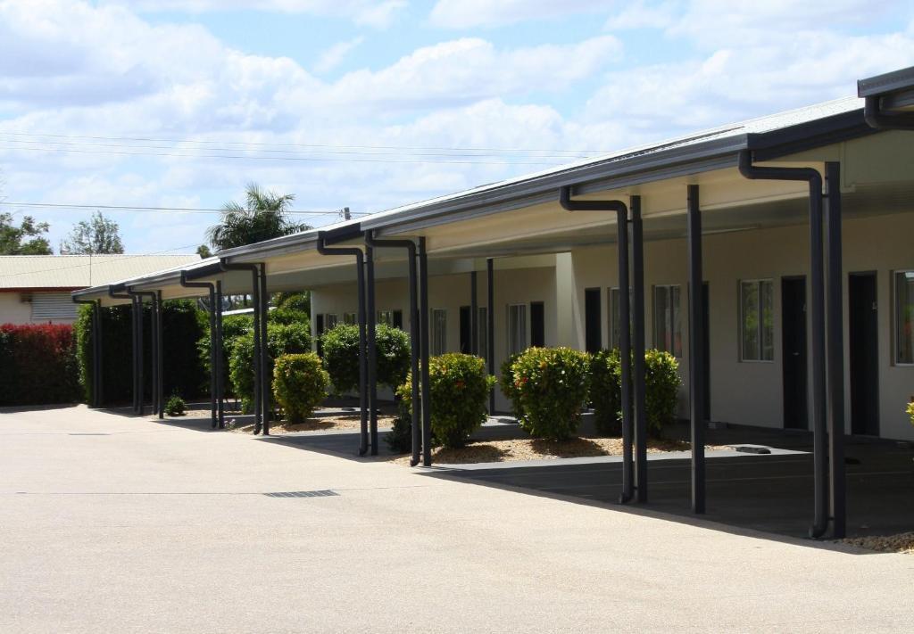 Blackwater Motor Inn Экстерьер фото